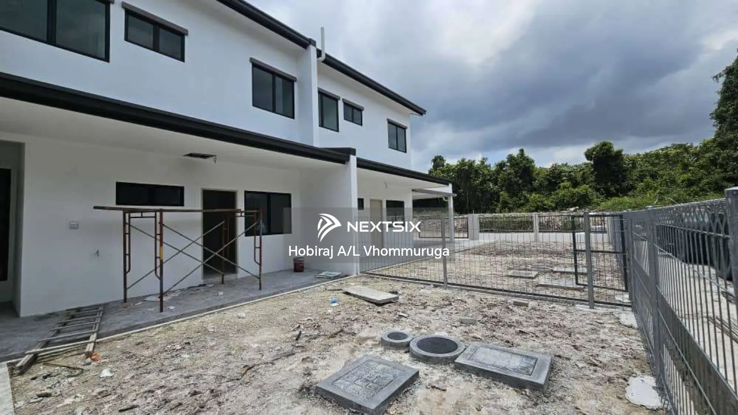 2-sty Terrace/Link House For Sale in Kuching Sarawak - Image 9