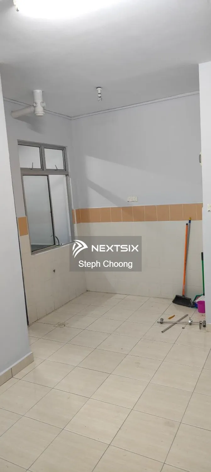 Serviced Residence For Sale in Tampoi Johor - Image 4