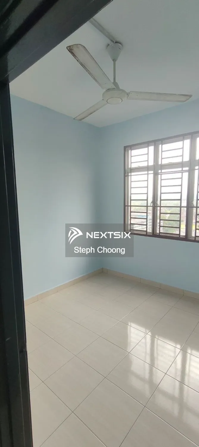 Serviced Residence For Sale in Tampoi Johor - Image 7