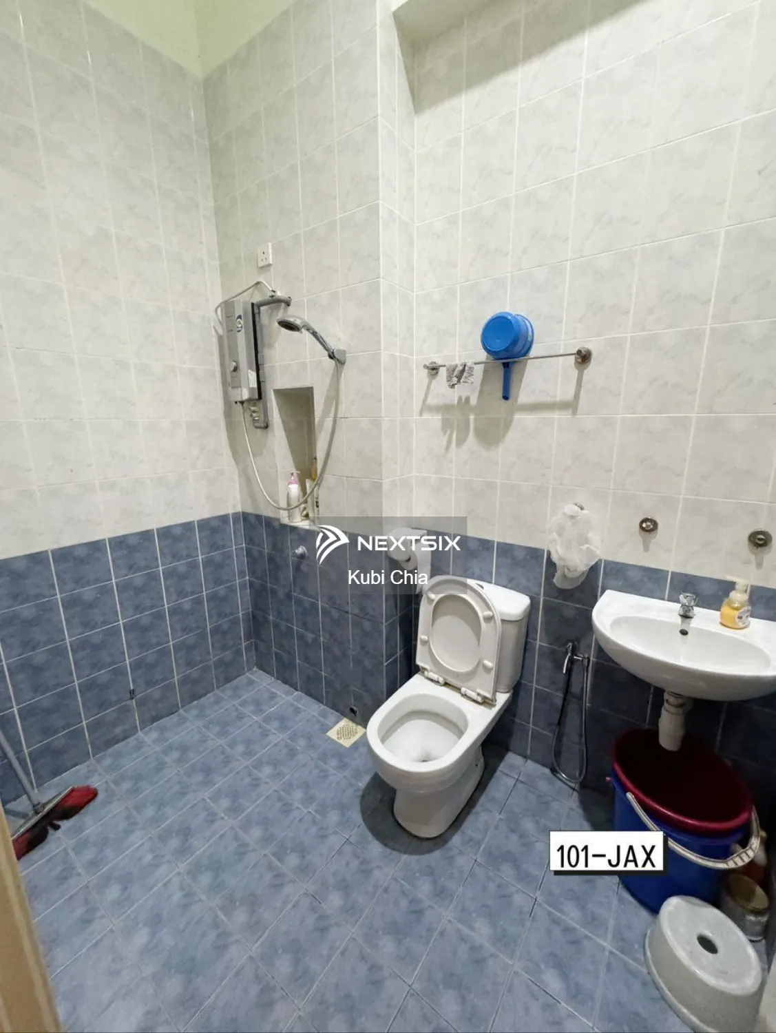 Semi-detached House For Sale in Aman Perdana Selangor - Image 8
