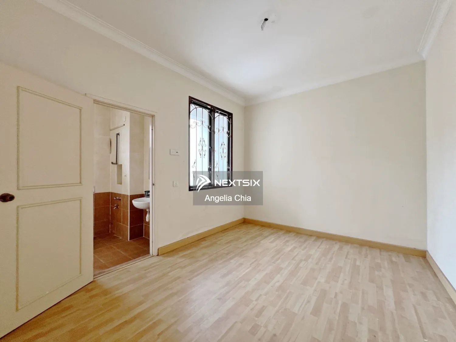 Bungalow For Sale in Johor Bahru Johor - Image 11
