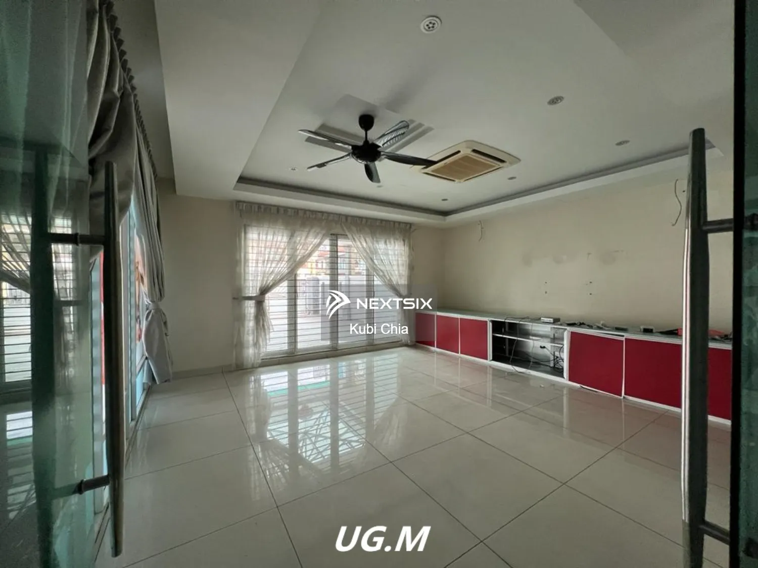 Semi-detached House For Sale in Bandar Bukit Tinggi Selangor - Image 14