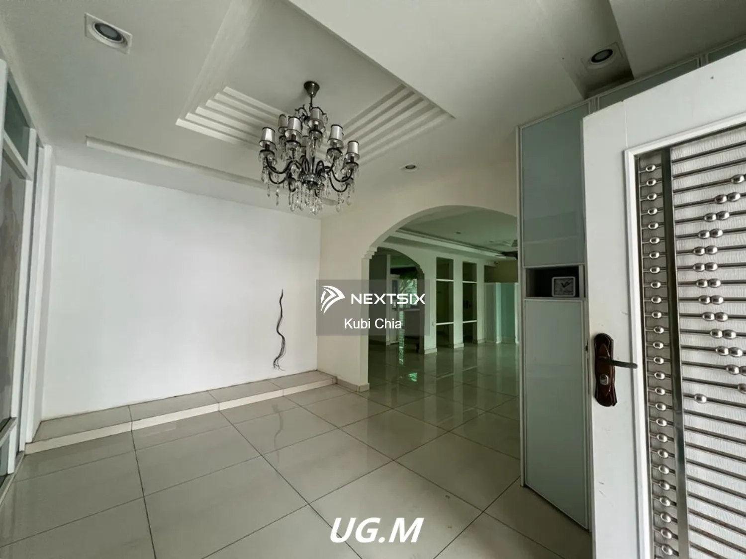 Semi-detached House For Sale in Bandar Bukit Tinggi Selangor - Image 6
