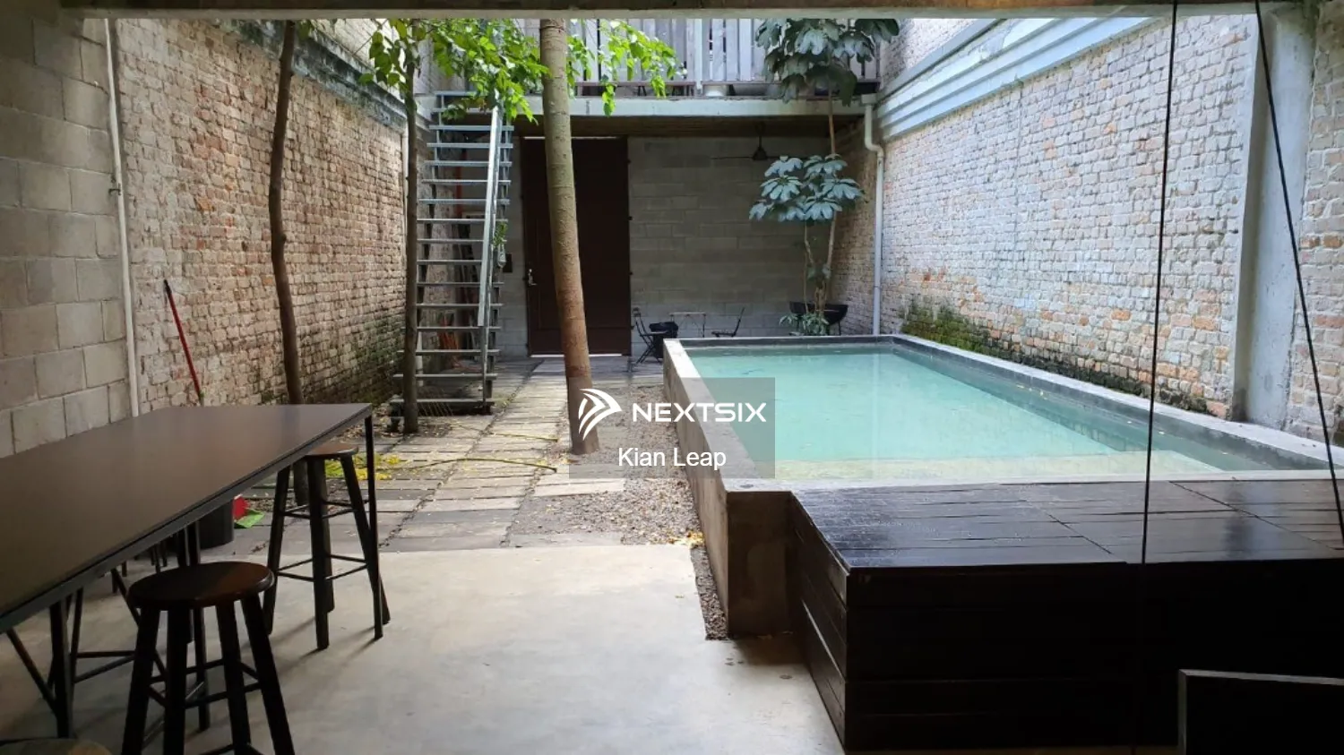 Shop For Sale in Salak Selatan Kuala Lumpur