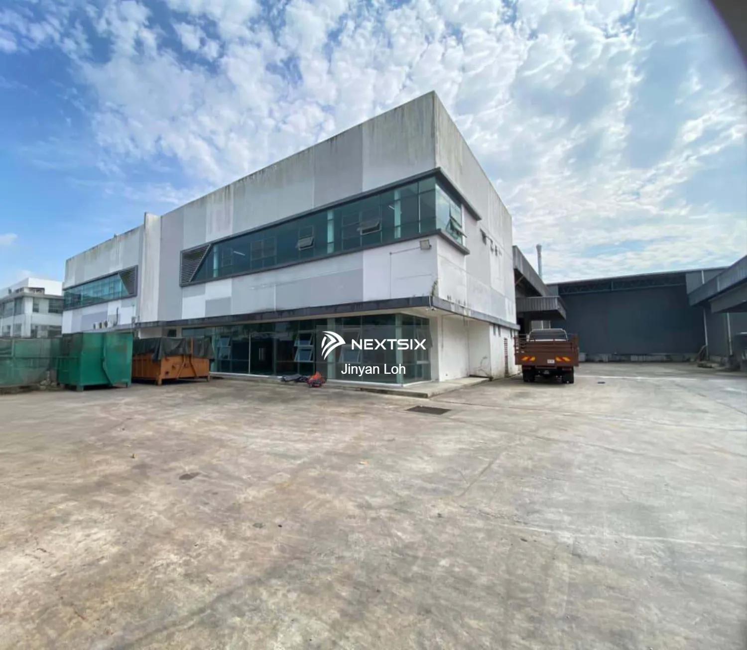 Semi-D Factory For Sale in Pekan Nanas Johor