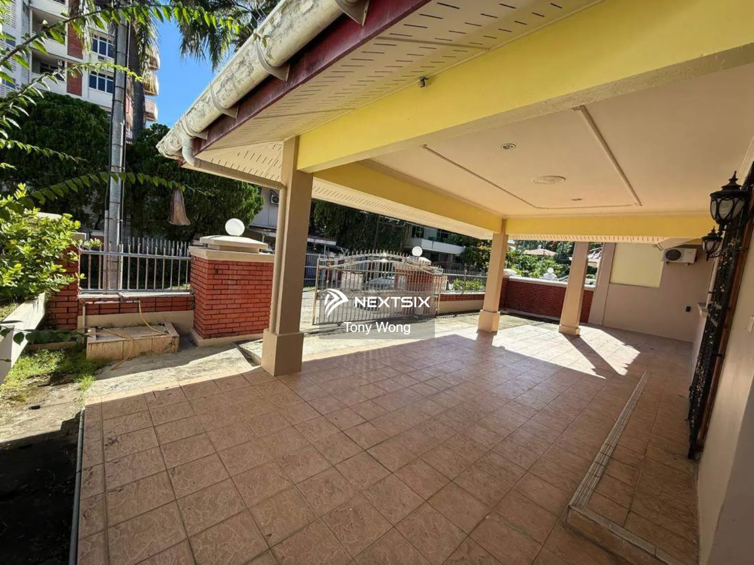 Semi-detached House For Sale in Likas Sabah - Image 10