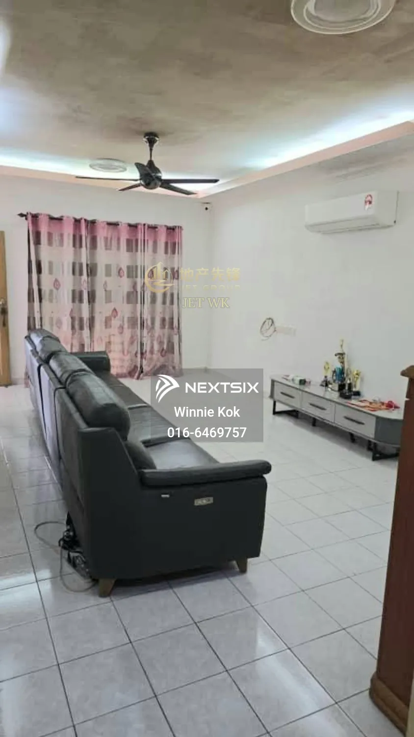 2-sty Terrace/Link House For Rent in Bandar Bukit Tinggi Selangor - Image 5