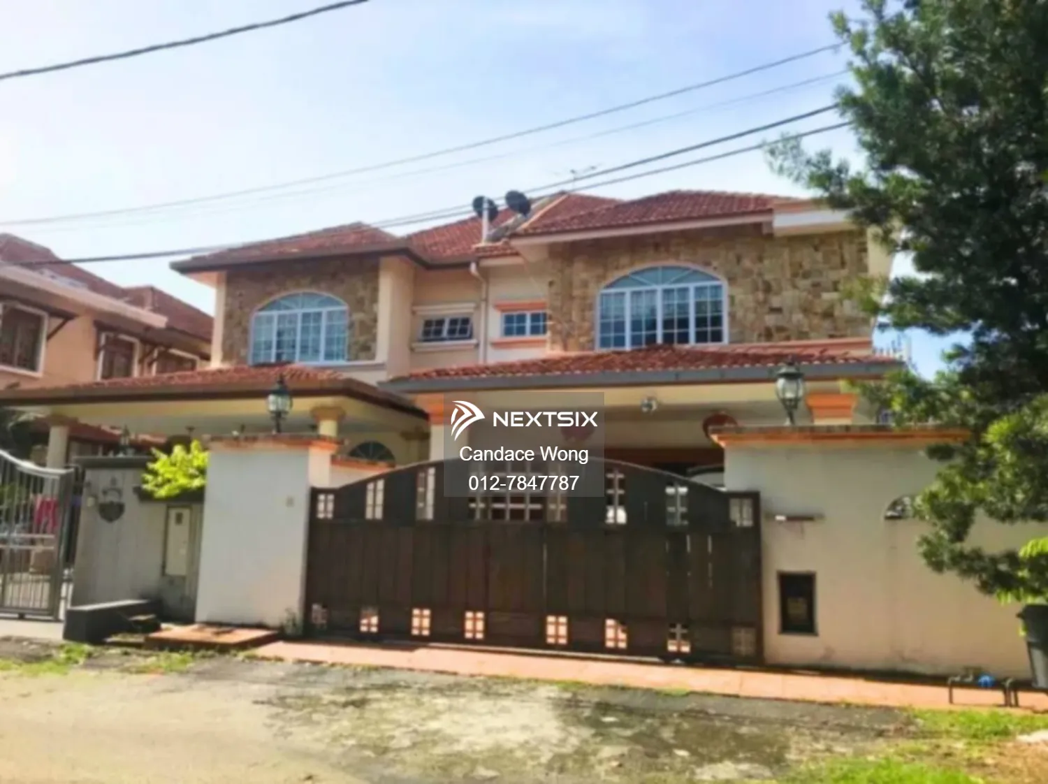 Semi-detached House For Sale in Kajang Selangor