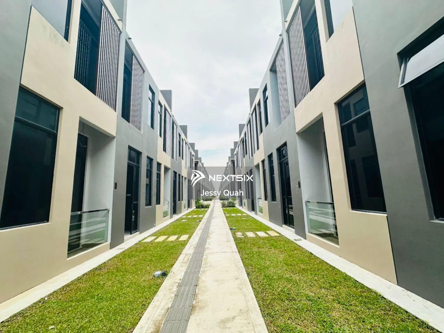2-sty Terrace/Link House For Sale in Iskandar Puteri (Nusajaya) Johor - Image 2