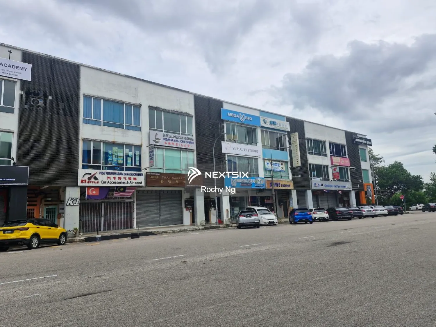Shop For Sale in Ulu Tiram Johor
