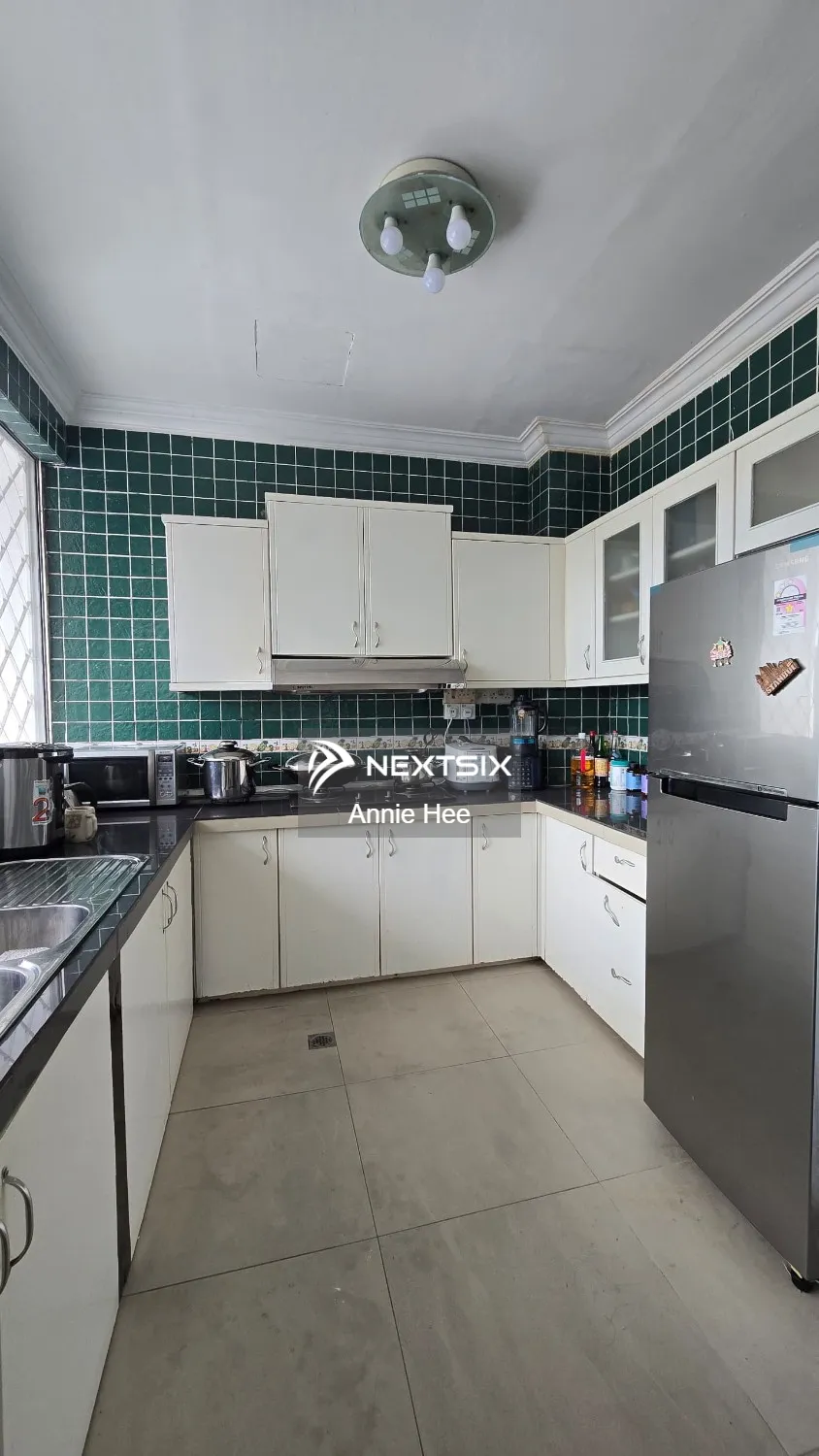 3-sty Terrace/Link House For Sale in Kota Kinabalu Sabah - Image 9