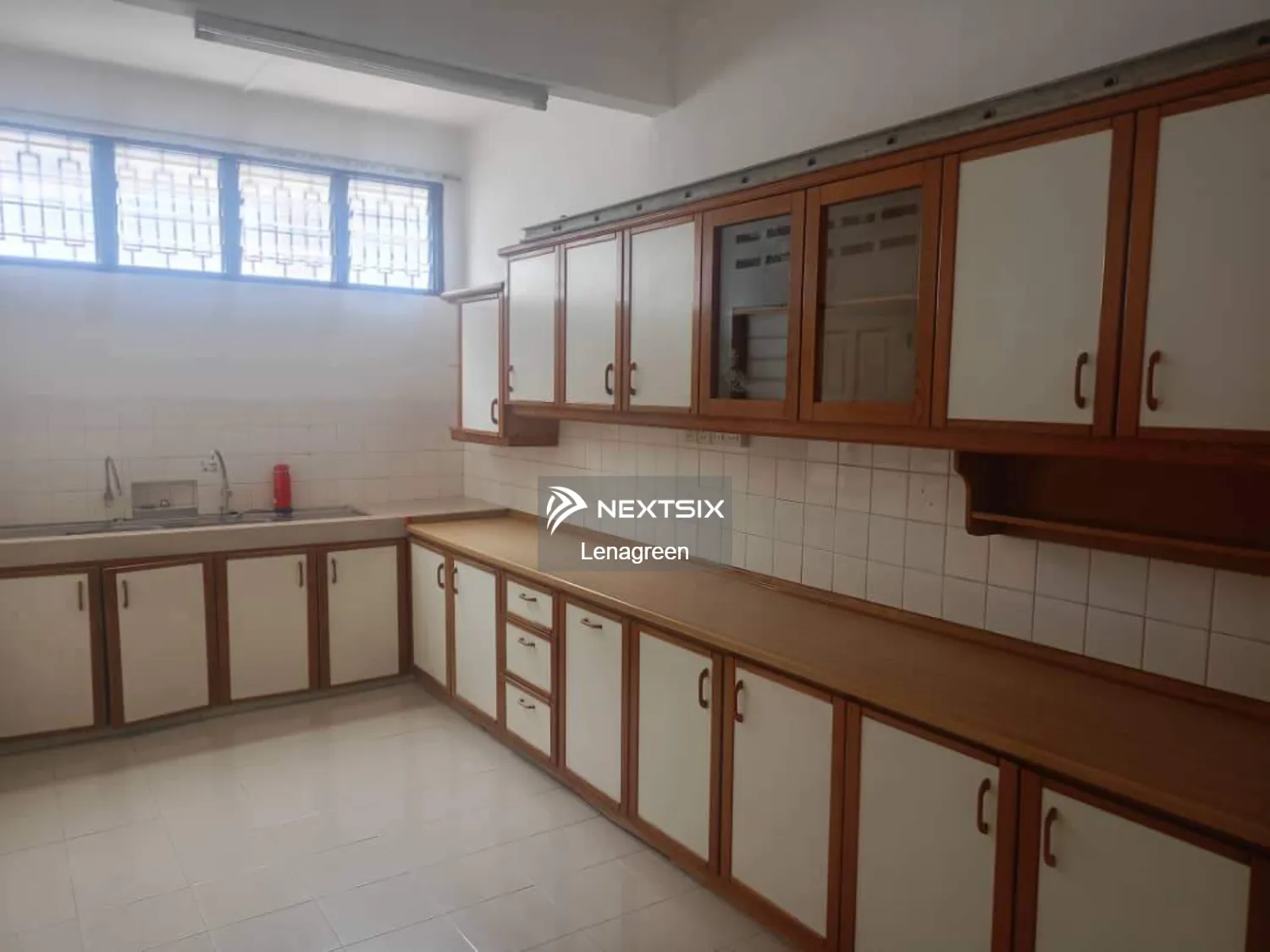 2-sty Terrace/Link House For Sale in Petaling Jaya Selangor - Image 5