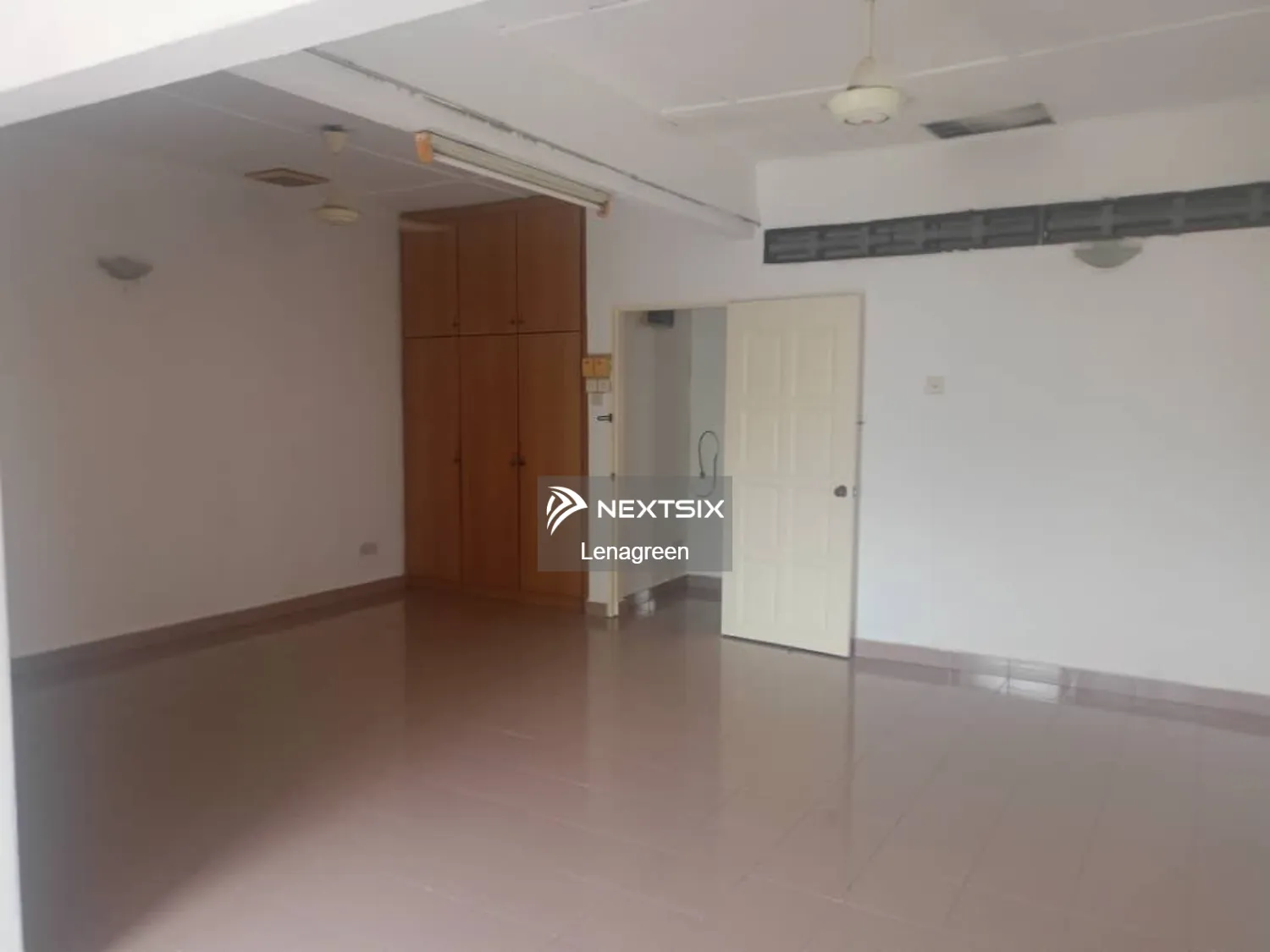 2-sty Terrace/Link House For Sale in Petaling Jaya Selangor - Image 8