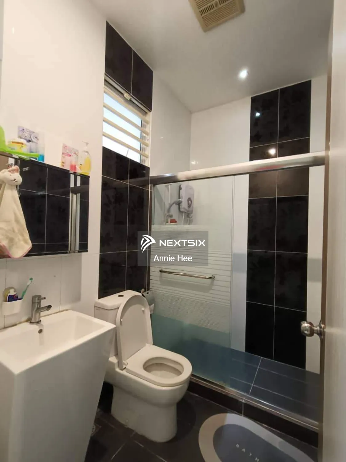 Semi-detached House For Sale in Penampang Sabah - Image 8