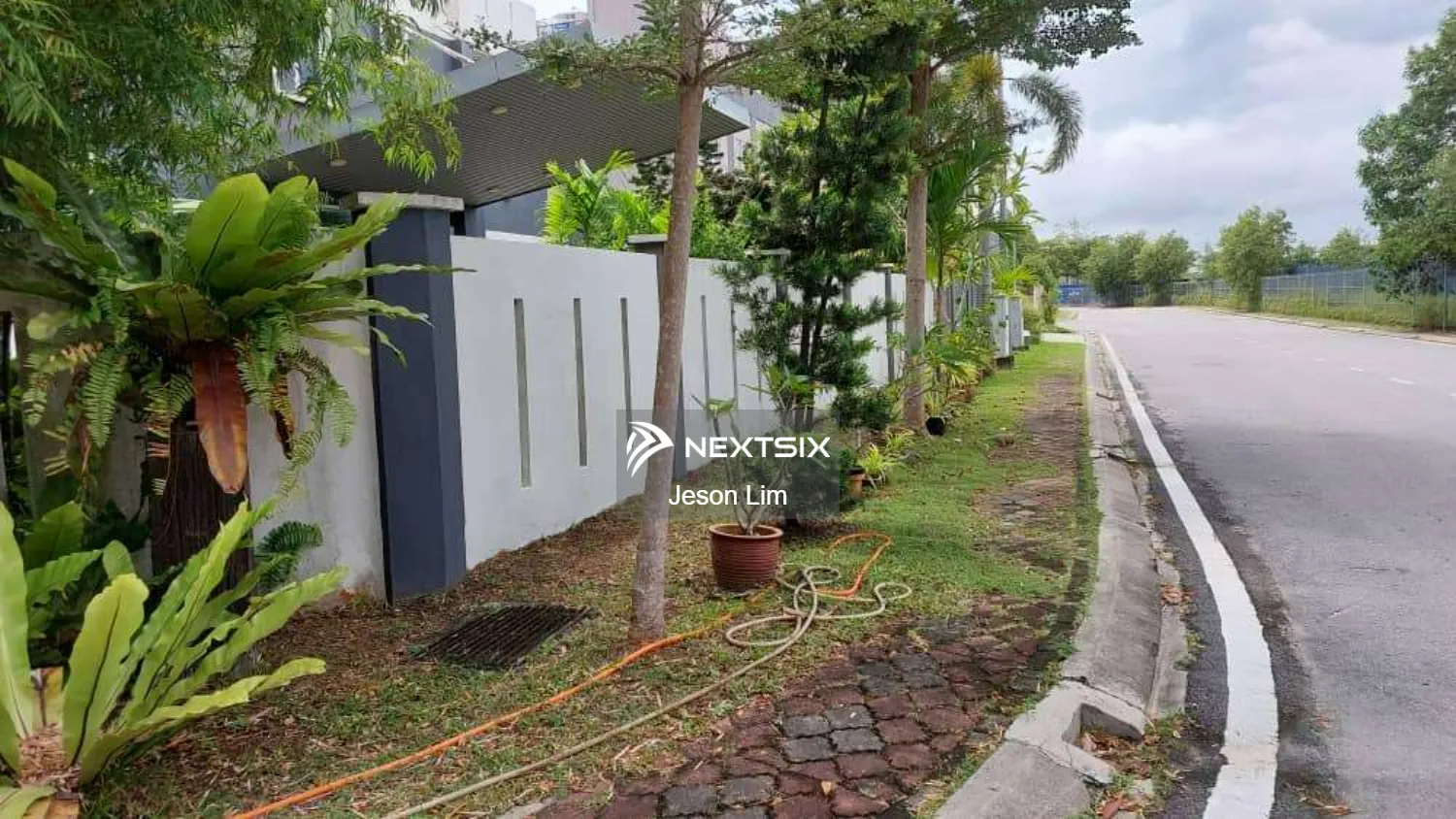 Bungalow For Sale in Klang Selangor - Image 9