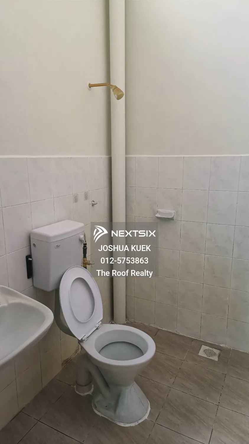 Semi-detached House For Sale in Lumut Perak - Image 14