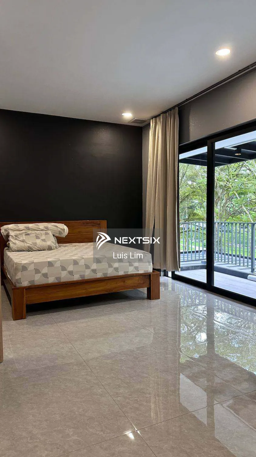 Semi-detached House For Sale in Permas Jaya Johor - Image 9