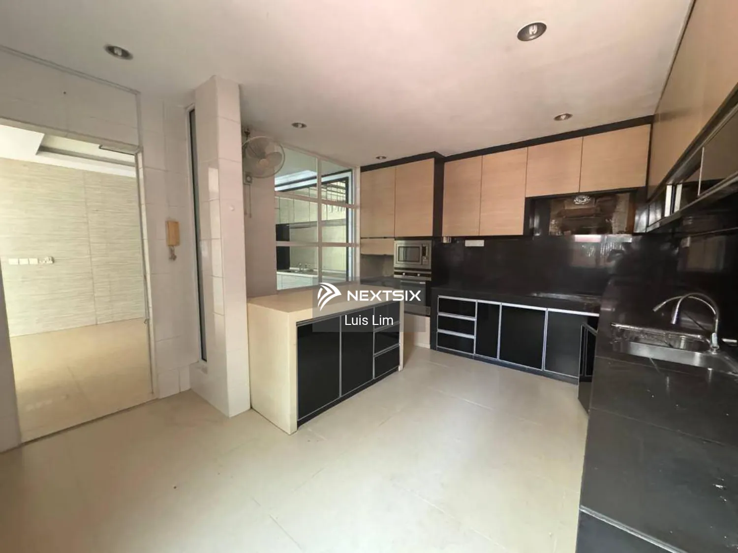 Semi-detached House For Sale in Ayer Baloi Johor - Image 13