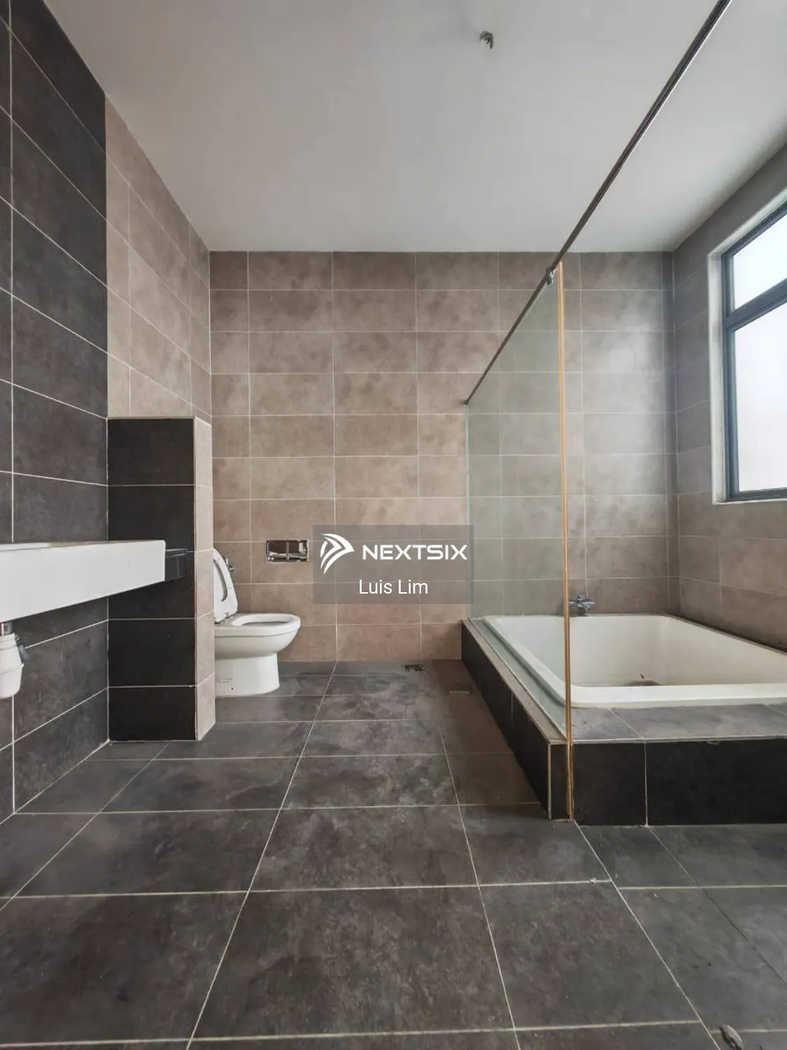 Semi-detached House For Sale in Skudai Johor - Image 7