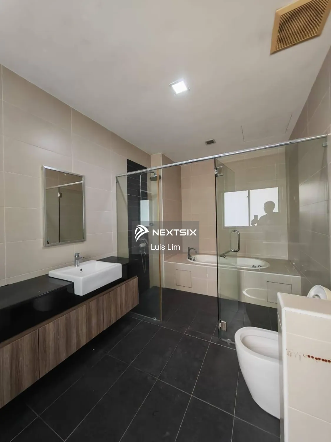 Semi-detached House For Sale in Skudai Johor - Image 6