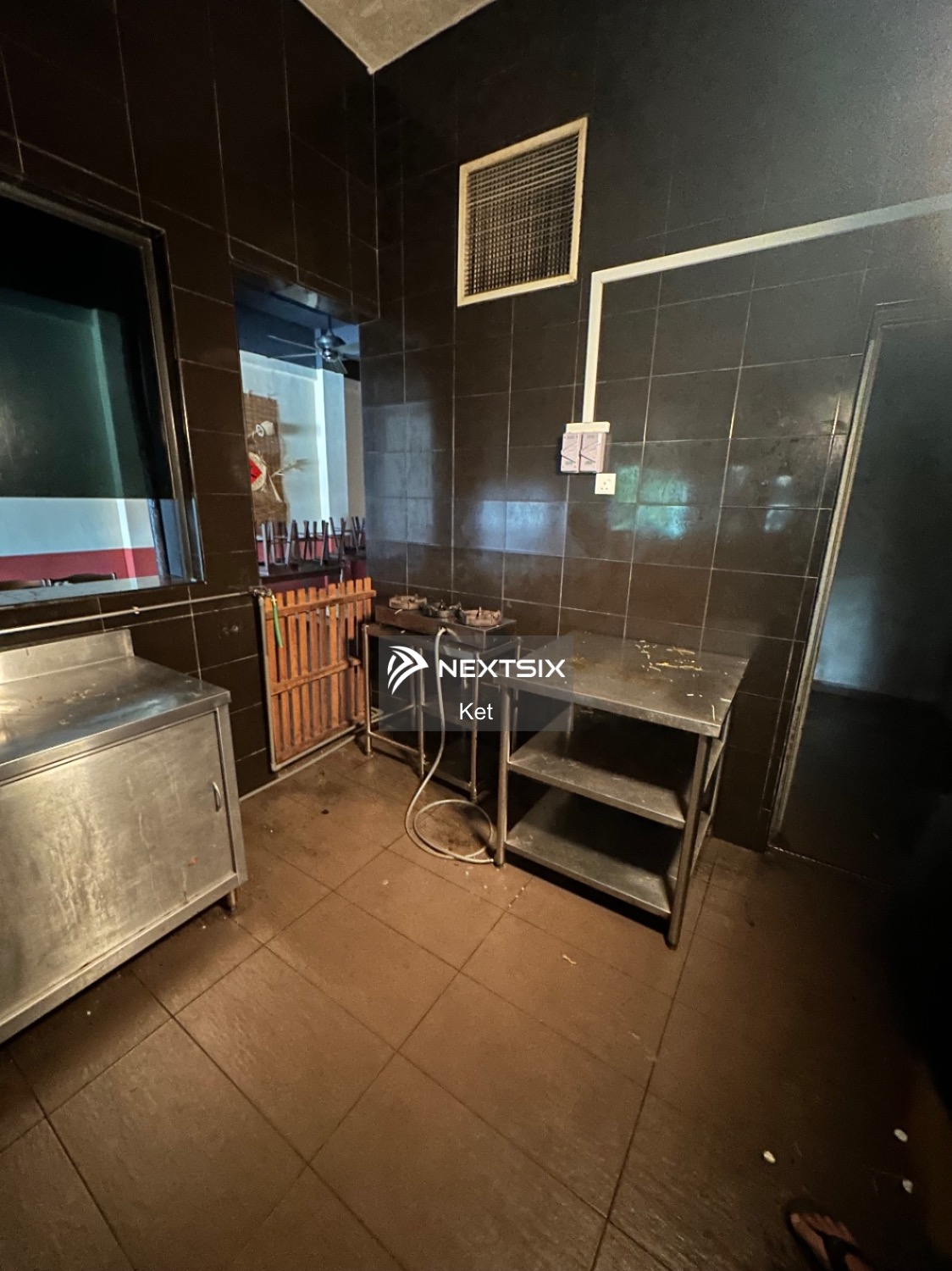 Shop For Rent in Skudai Johor - Image 5