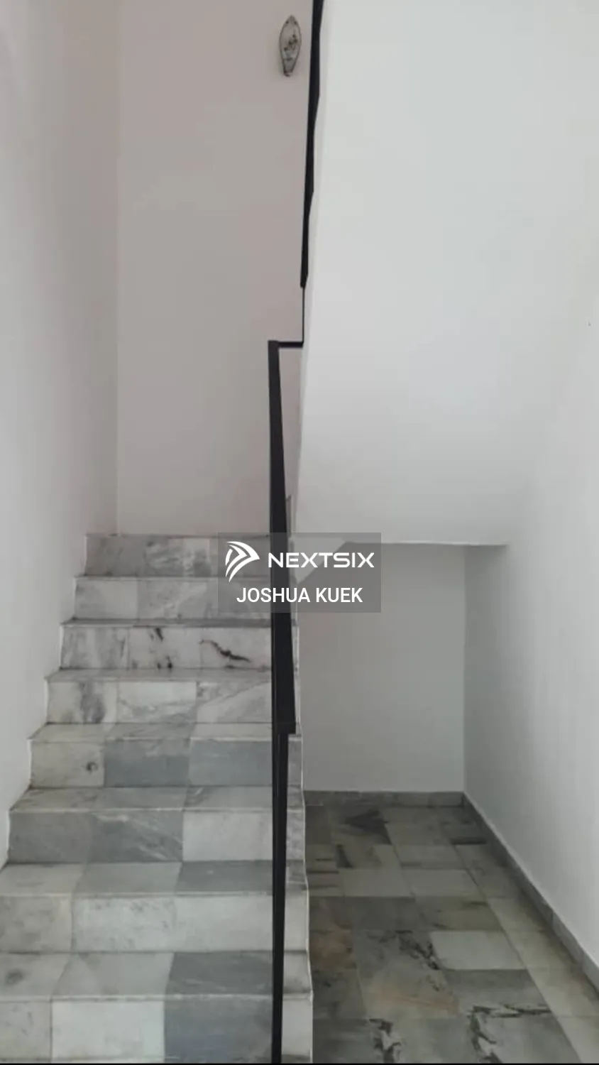 2-sty Terrace/Link House For Sale in Sitiawan Perak - Image 8