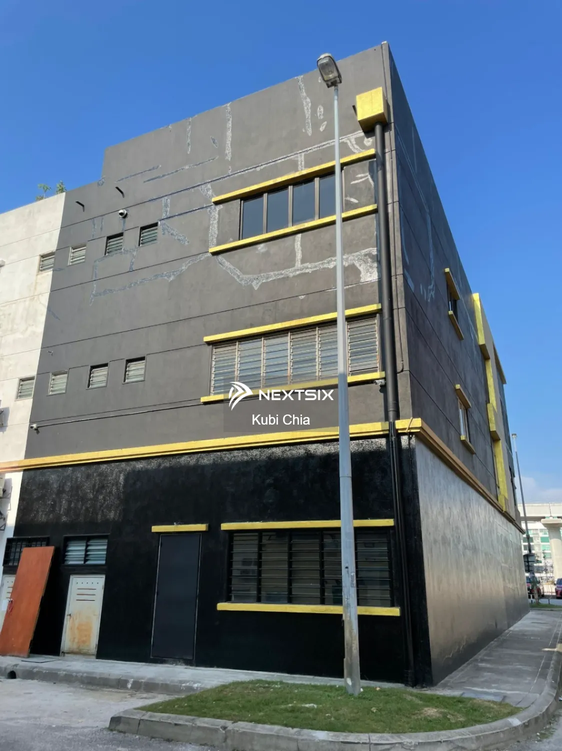 Shop For Rent in Bandar Botanic Selangor - Image 7