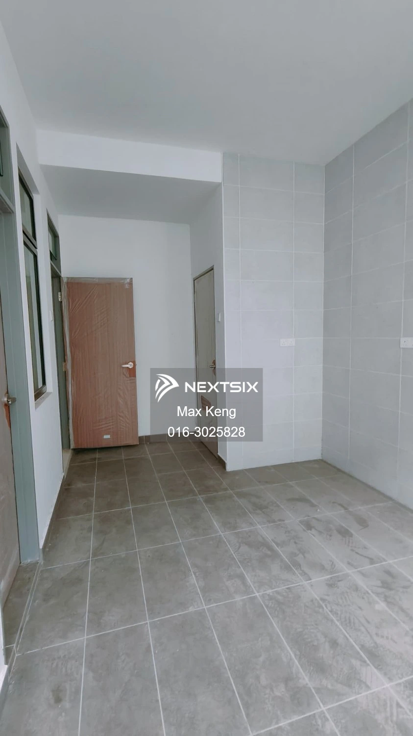 Semi-detached House For Sale in Kulai Johor - Image 5