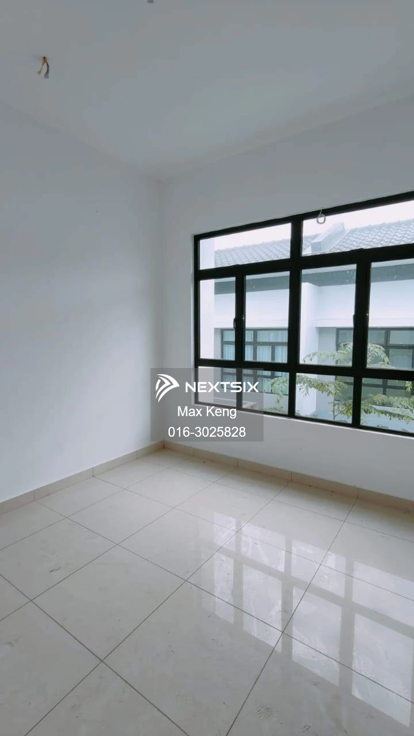 Semi-detached House For Sale in Kulai Johor - Image 7