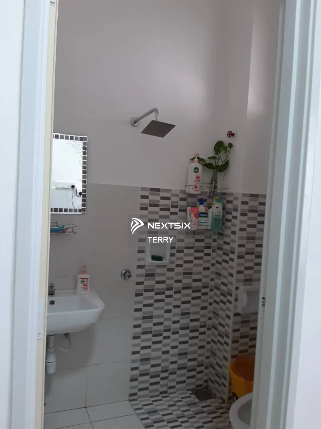 1-sty Terrace/Link House For Sale in Gelang Patah Johor - Image 7