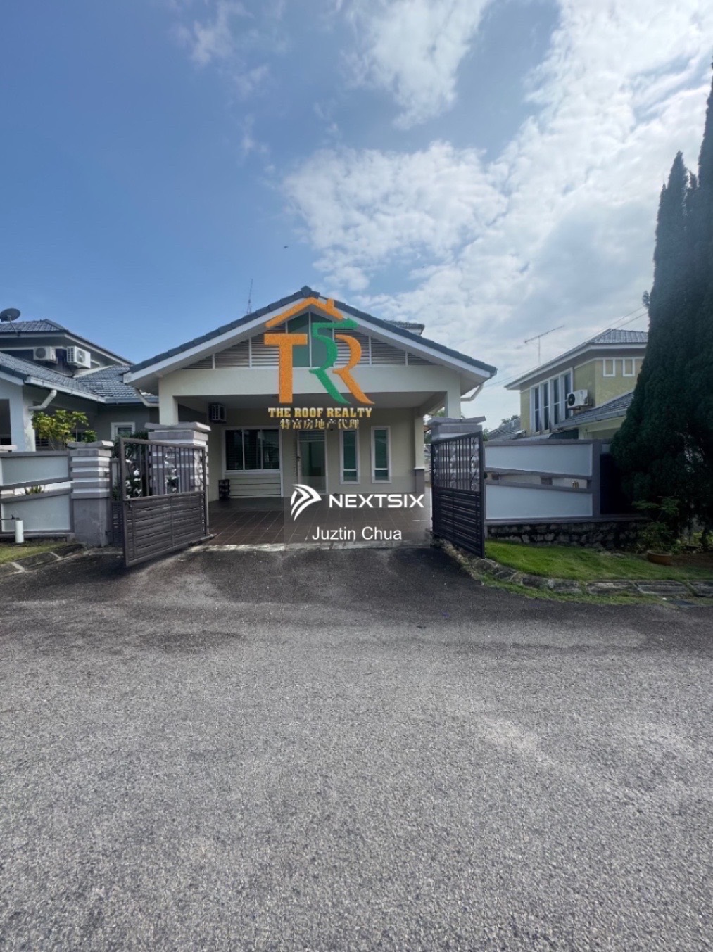 Semi-detached House For Sale in Kluang Johor