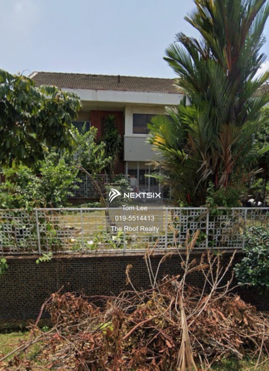 Bungalow For Sale in Petaling Jaya Selangor - Image 4