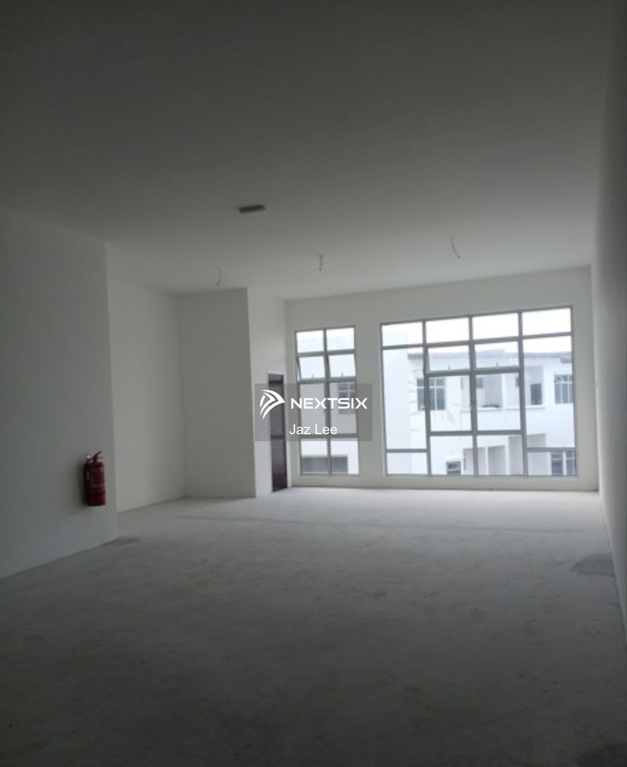 Shop For Sale in Pekan Nanas Johor