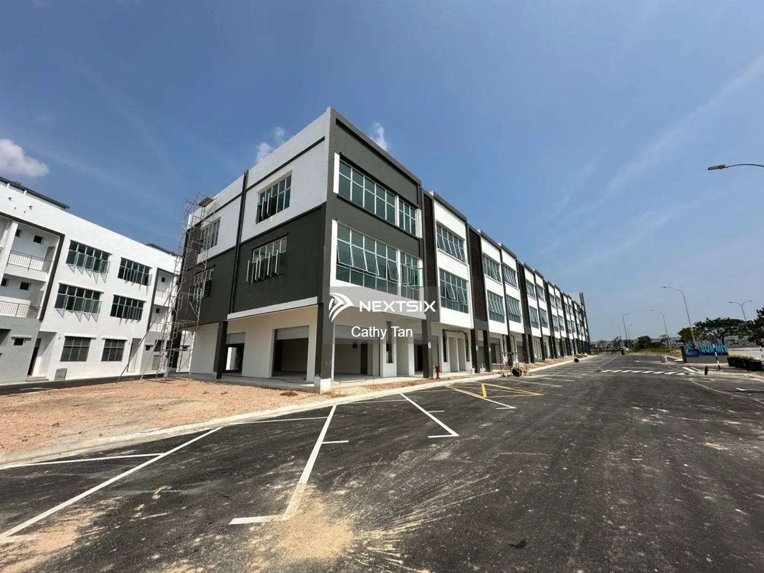 Shop For Rent in Gelang Patah Johor - Image 2