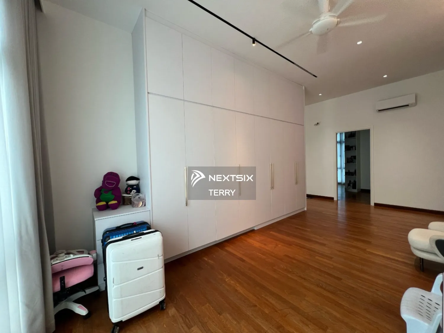 Bungalow For Sale in Tampoi Johor - Image 7