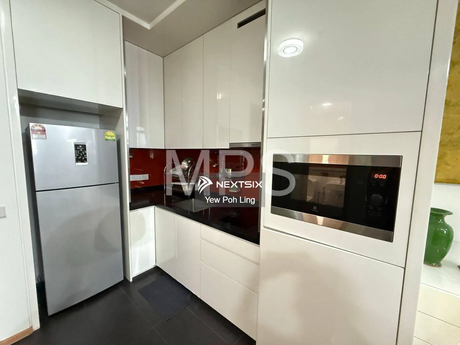 Serviced Residence For Sale in Mont Kiara Kuala Lumpur