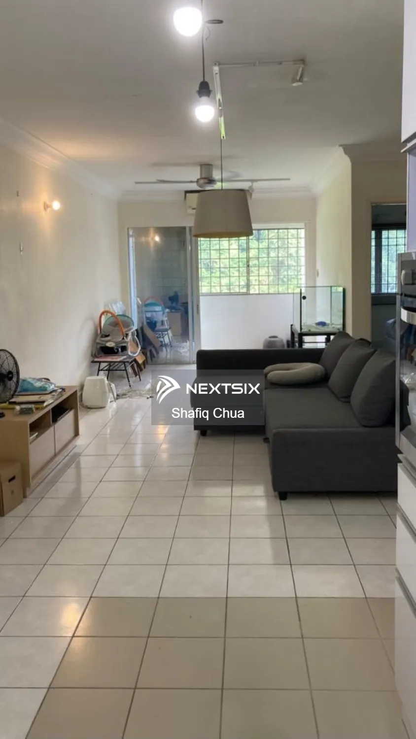 Apartment For Sale in Damansara Perdana Selangor