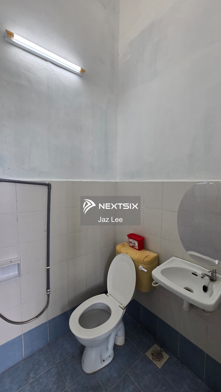 2-sty Terrace/Link House For Sale in Pasir Gudang Johor - Image 5