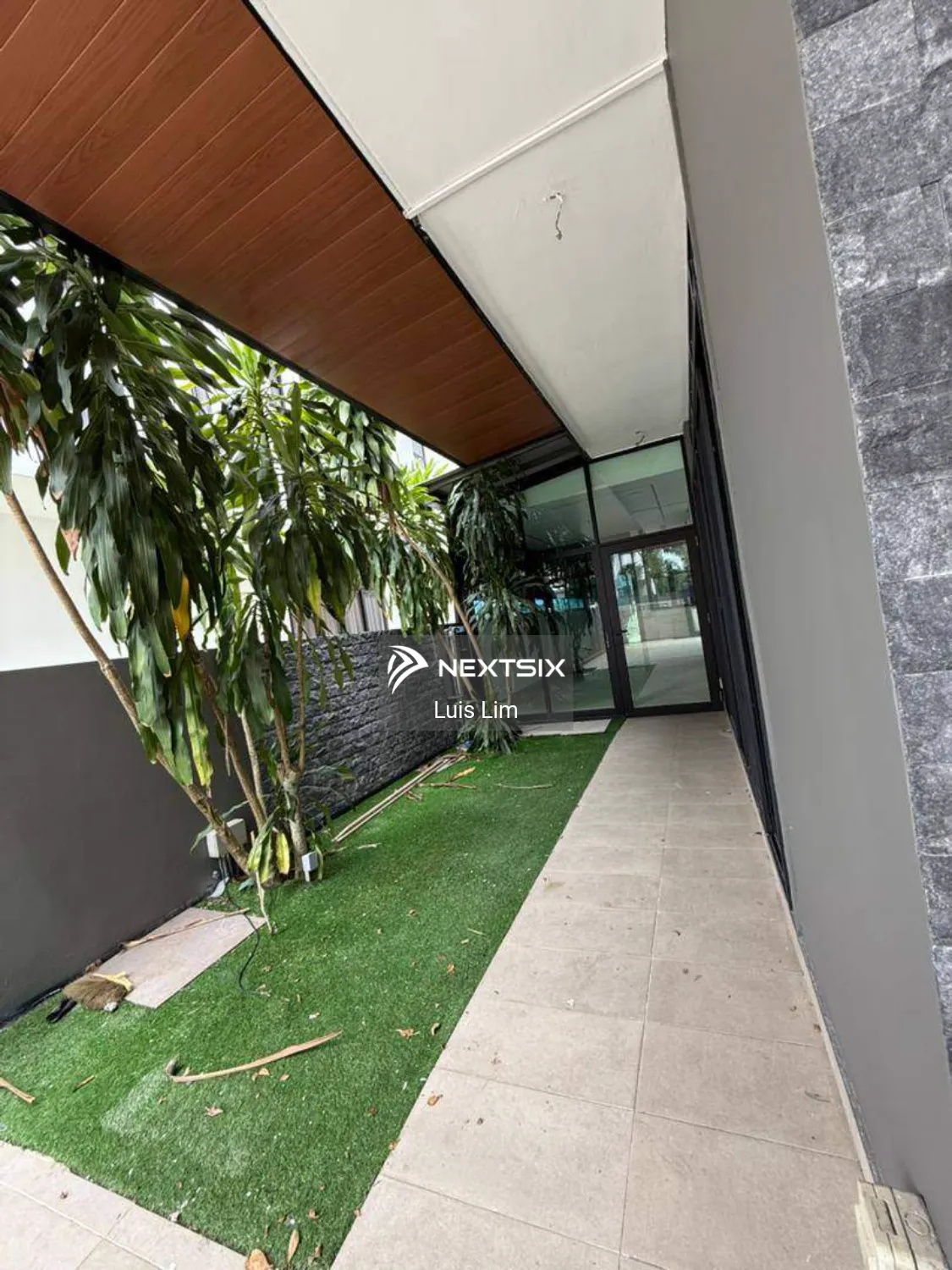 Semi-detached House For Sale in Ulu Tiram Johor - Image 19