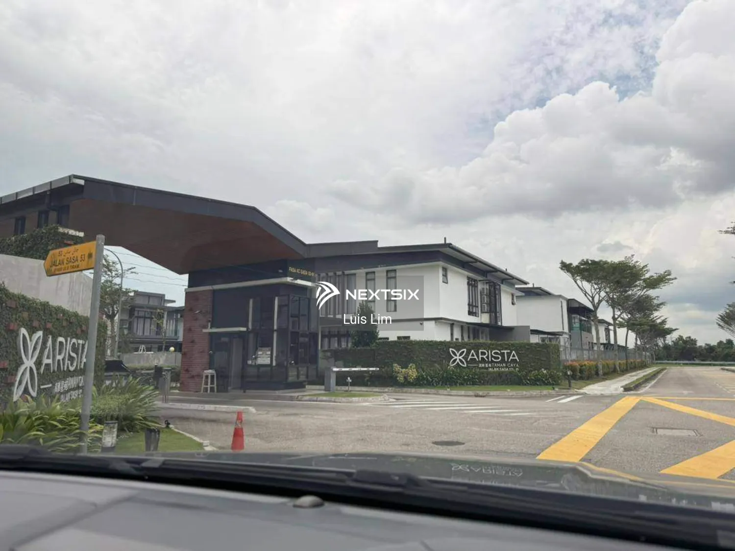 Semi-detached House For Sale in Ulu Tiram Johor - Image 20