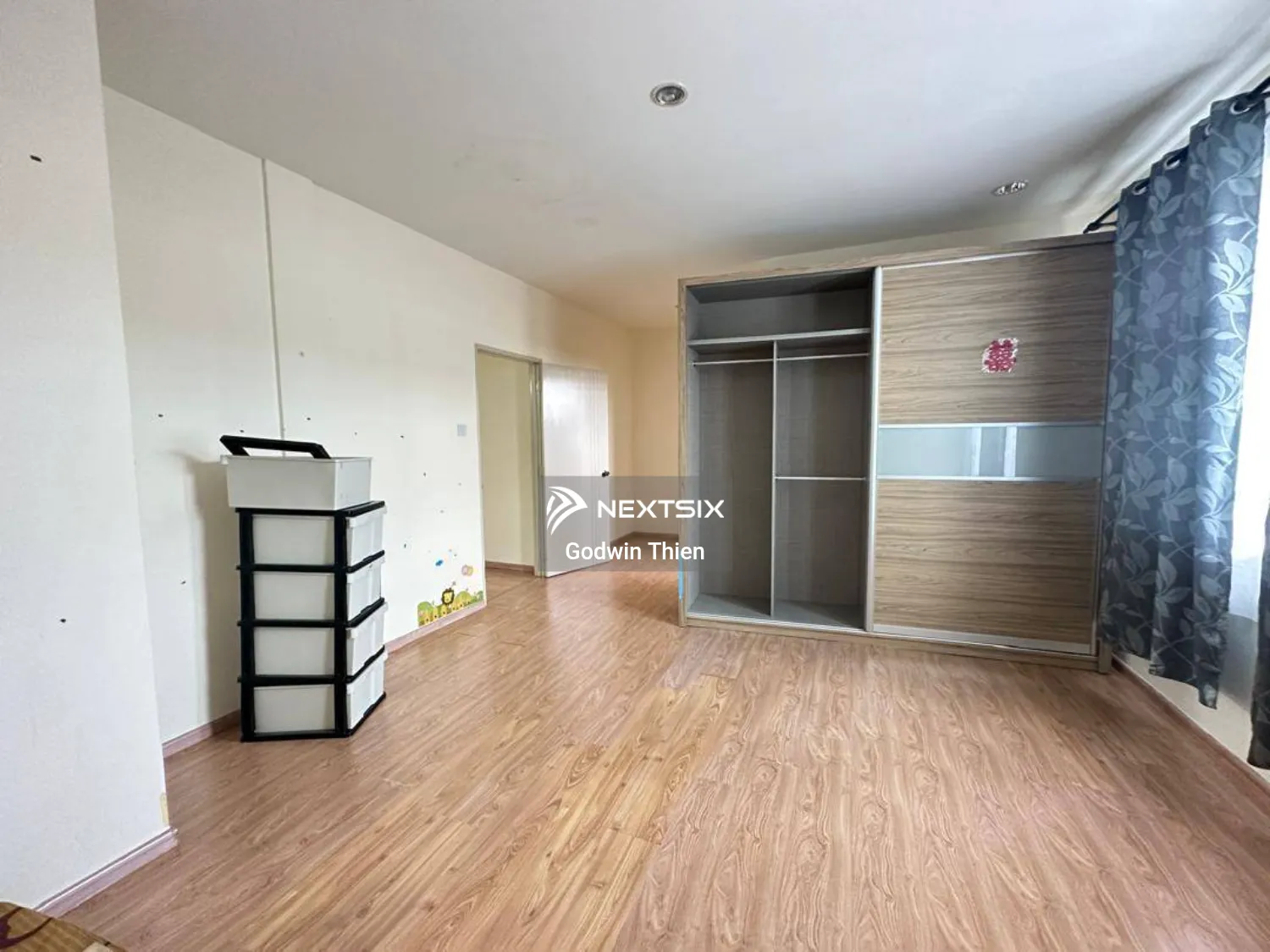 2-sty Terrace/Link House For Sale in Kota Samarahan Sarawak - Image 5