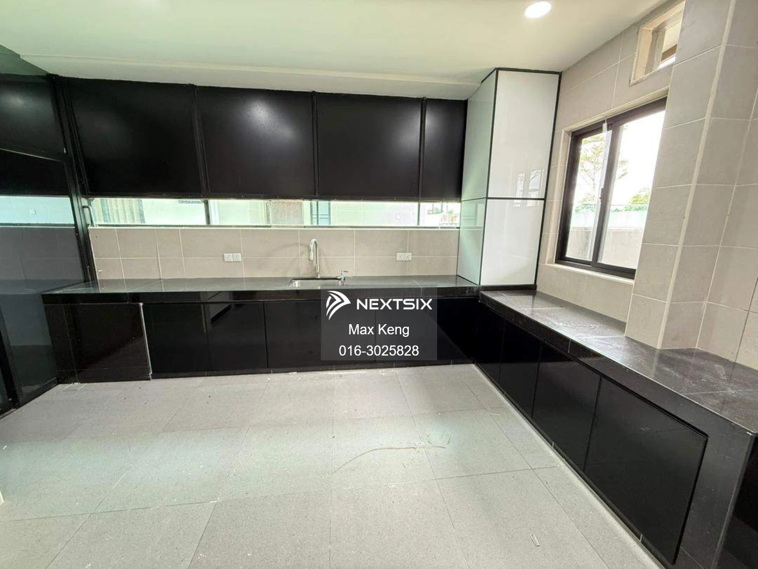 Semi-detached House For Sale in Ulu Tiram Johor - Image 5