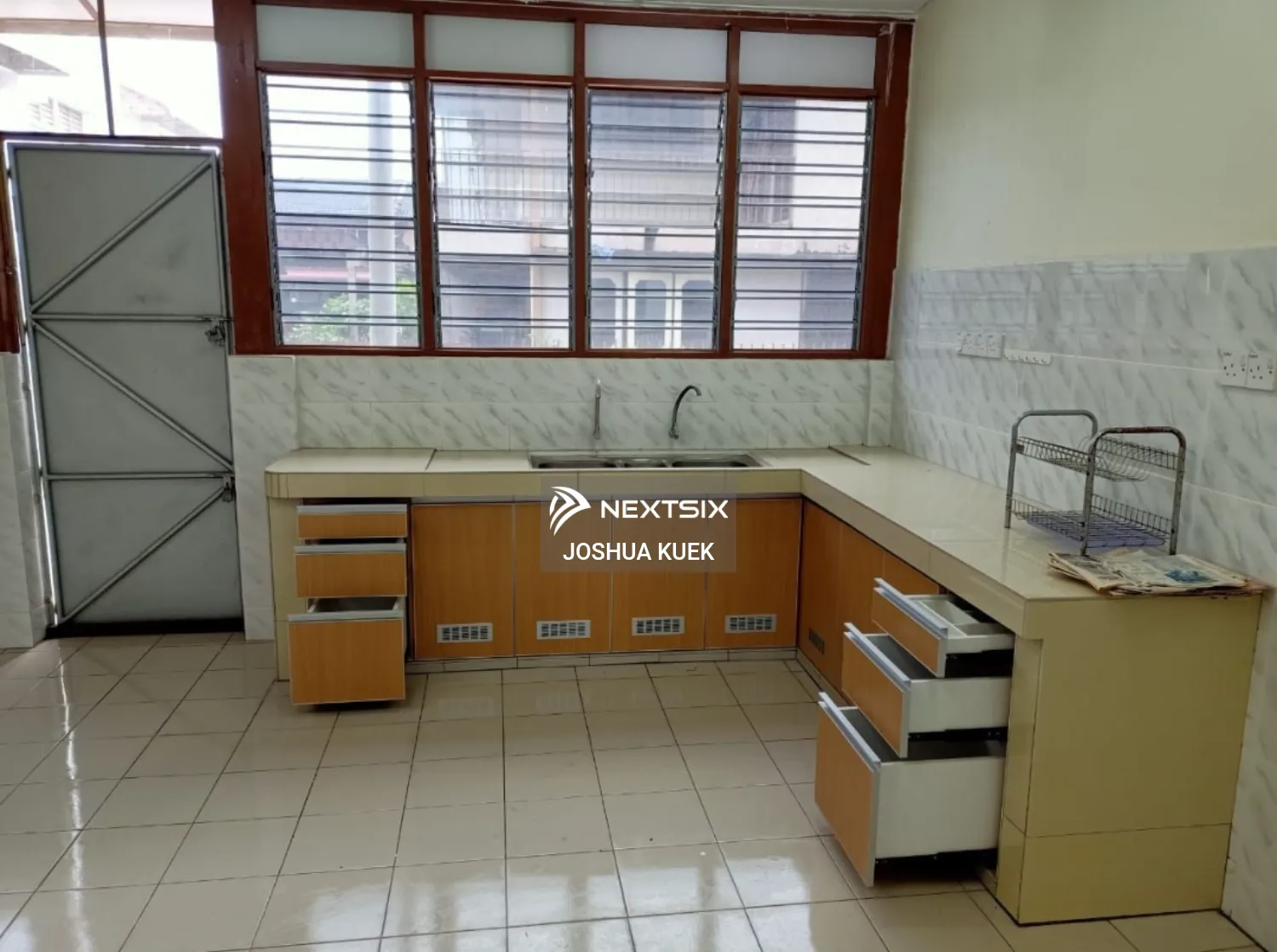 2-sty Terrace/Link House For Sale in Sitiawan Perak - Image 6