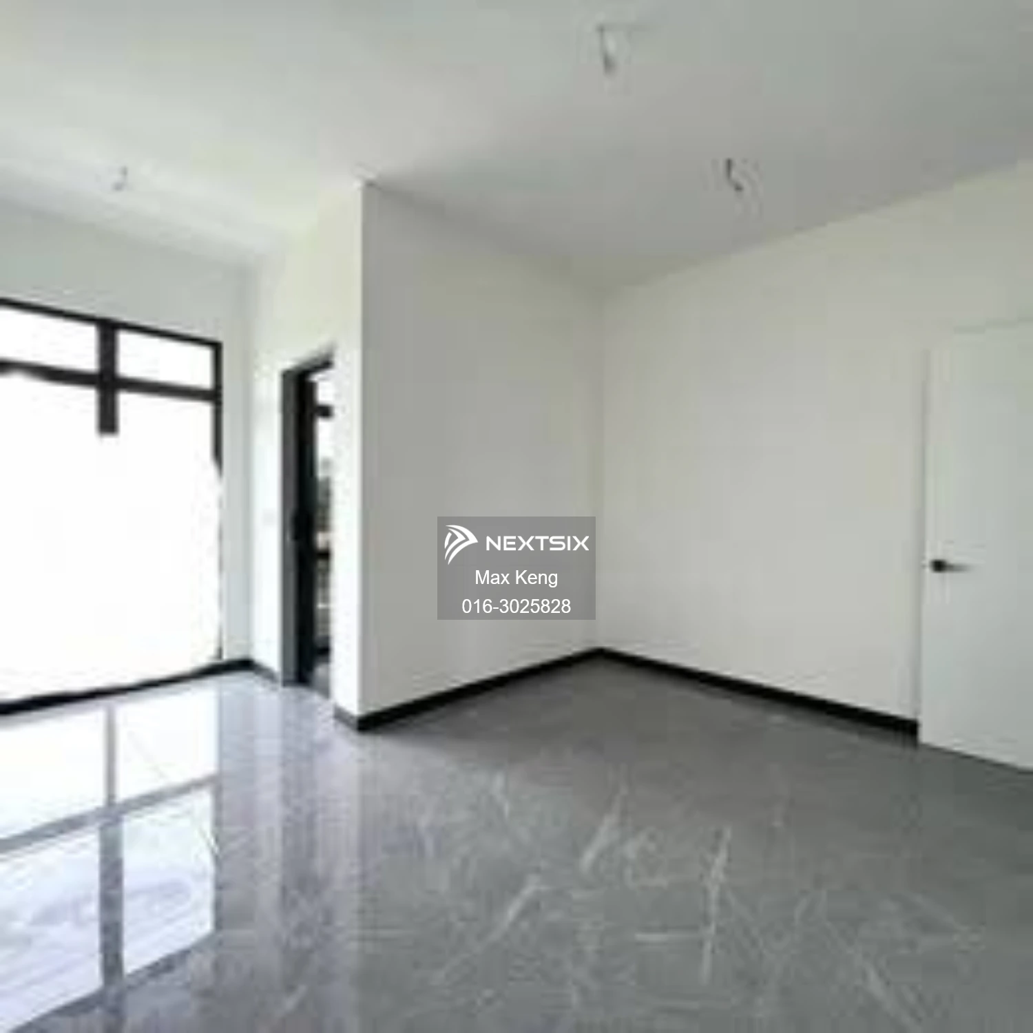 Semi-detached House For Sale in Setia Tropika Johor - Image 5