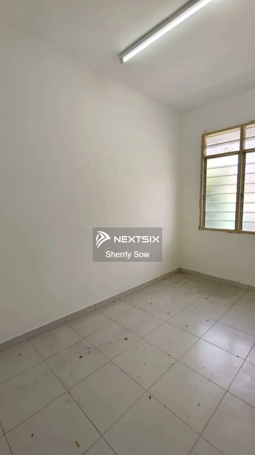 2-sty Terrace/Link House For Sale in Johor Bahru Johor - Image 6