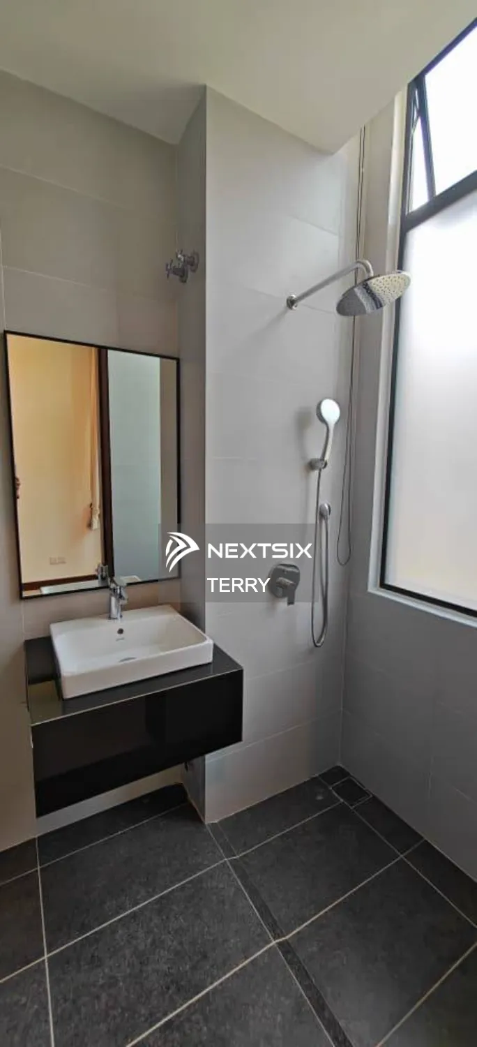 2-sty Terrace/Link House For Sale in Iskandar Puteri (Nusajaya) Johor - Image 15