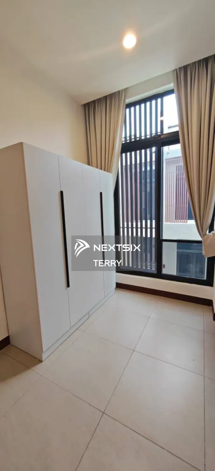 2-sty Terrace/Link House For Sale in Iskandar Puteri (Nusajaya) Johor - Image 6