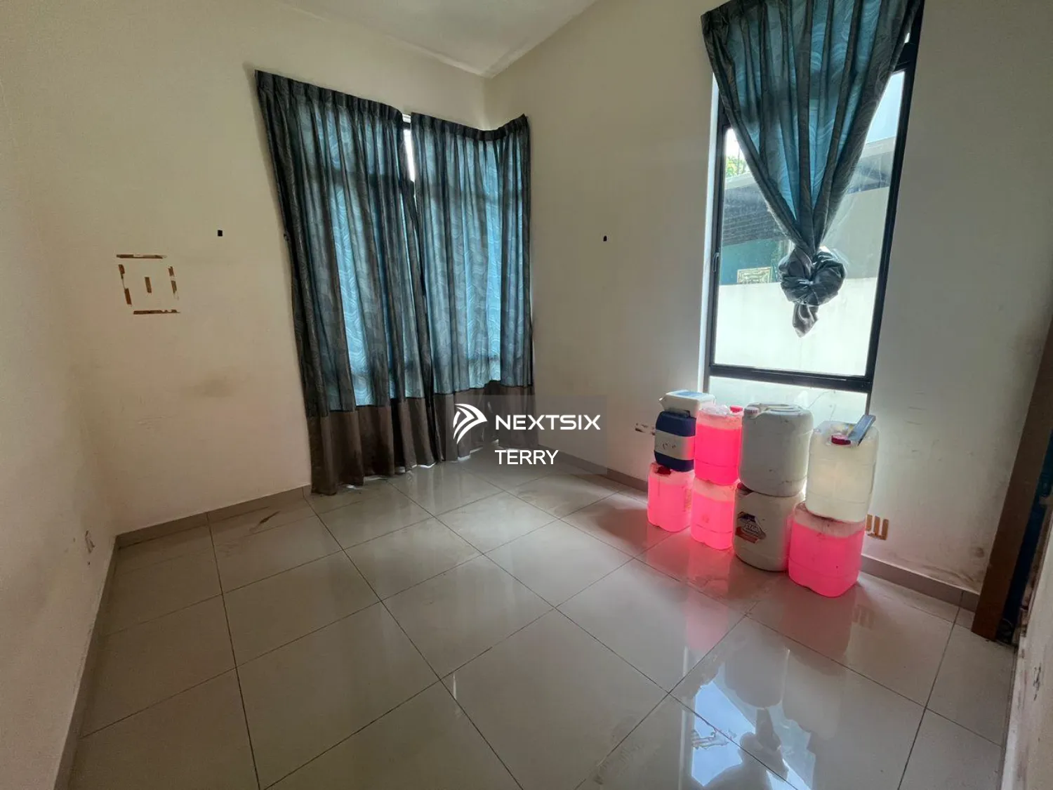 Semi-detached House For Sale in Horizon Hills Johor - Image 5