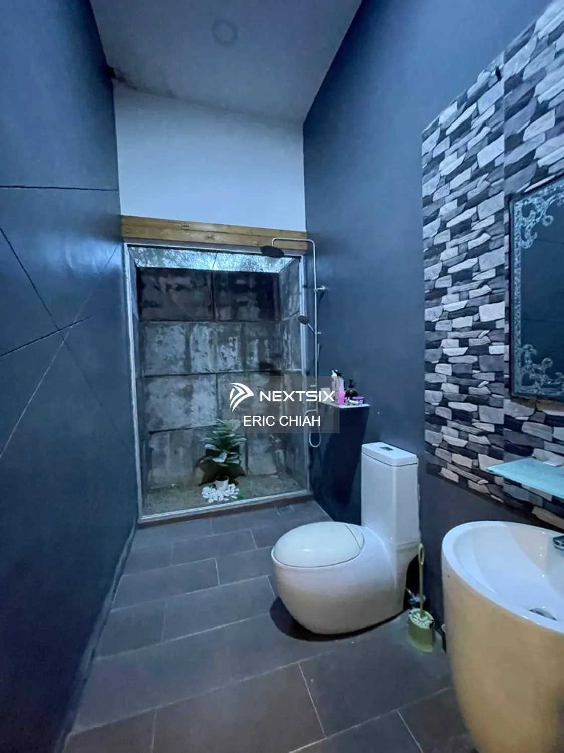 Bungalow For Rent in Kuantan Pahang - Image 8