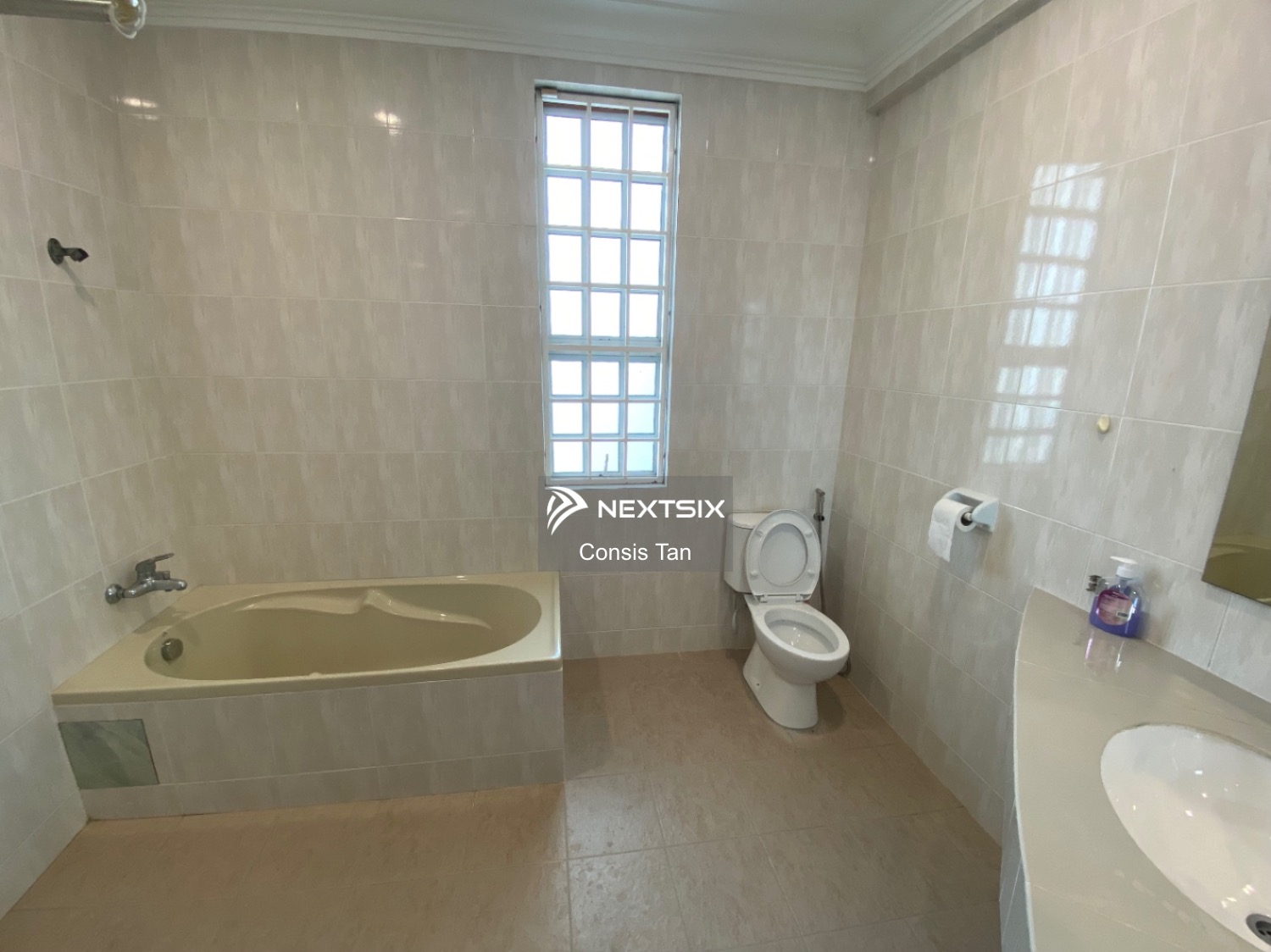 Semi-detached House For Rent in Johor Bahru Johor - Image 10
